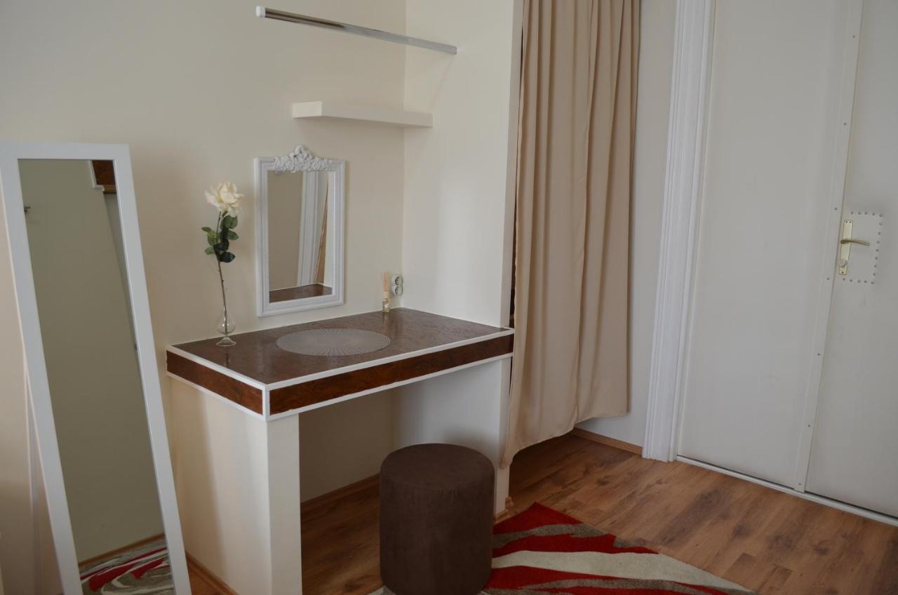 Rooms & Apartments Infinity Rijeka Eksteriør billede